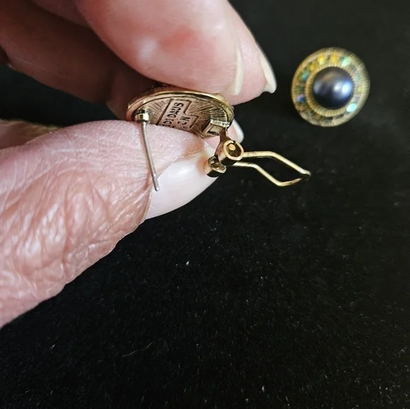 Heidi Daus Blue Faux Pearl Surrounded by Crystals Pierced Earrings - Picture 3 of 3